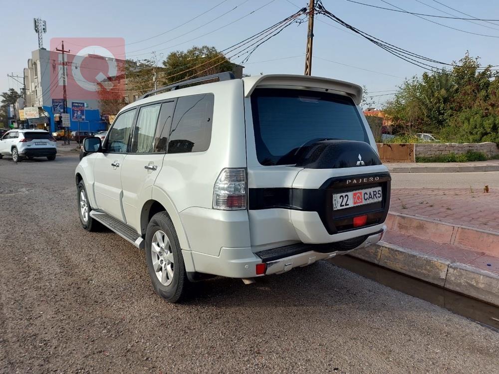 ميتسوبيشي باجيرو